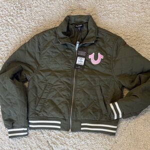 NWT True Religion Green Quilted Puffer Jacket. Size M